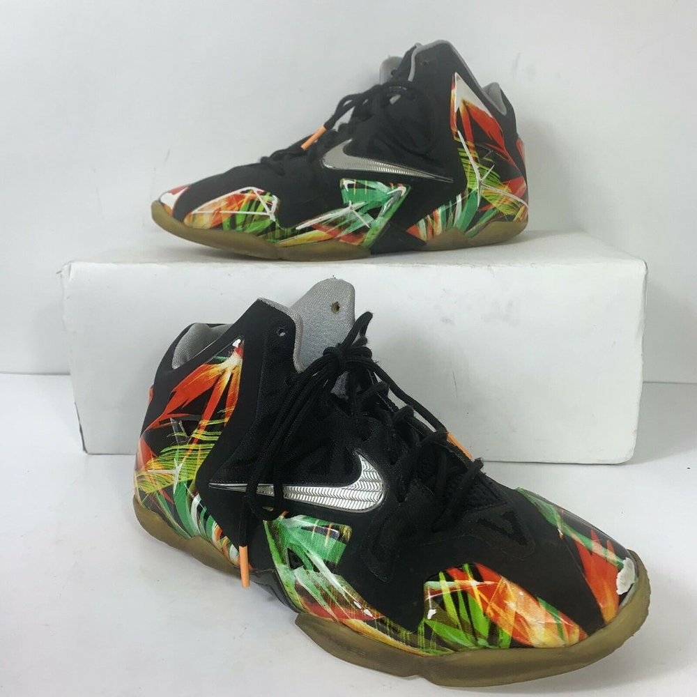 Nike Lebron 621712-006 6.5Y Wm Sz 8 Black Shoes